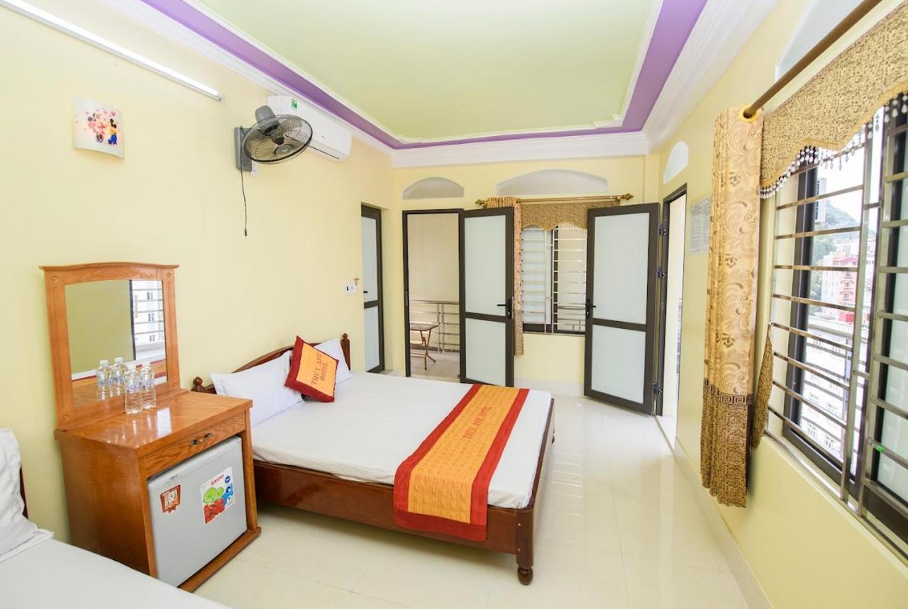 Thuy Anh Hotel Cat Ba Dong Khe Sau Extérieur photo
