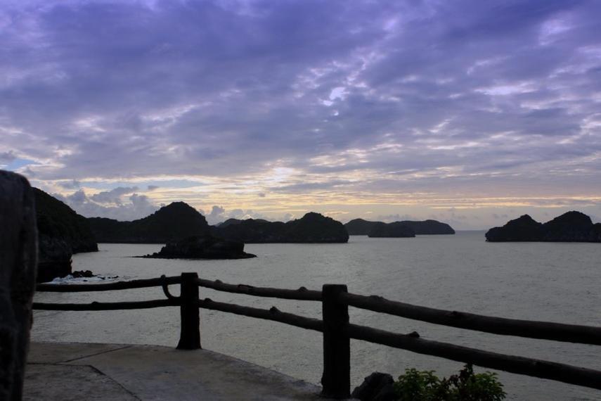 Thuy Anh Hotel Cat Ba Dong Khe Sau Extérieur photo